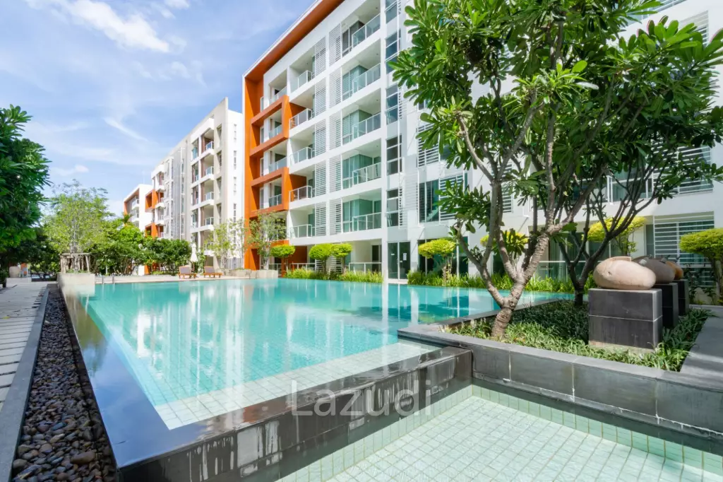 Breeze: 2 Bedroom Condo Close To The Beach