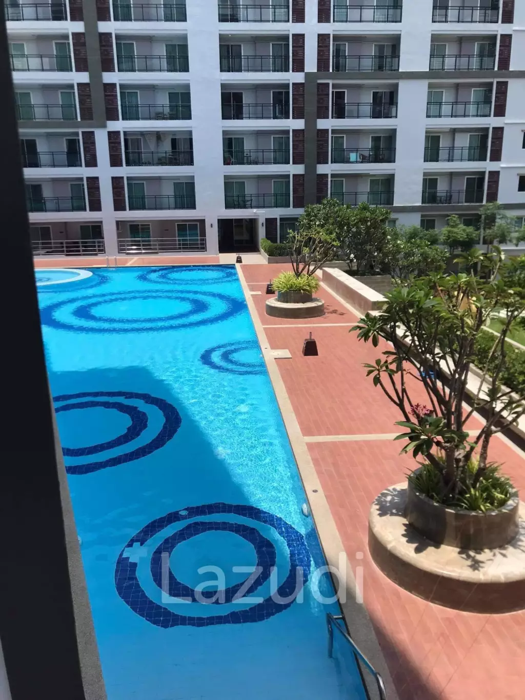 Condo 88: Brand New Condo with Gym and Amazing Pool!