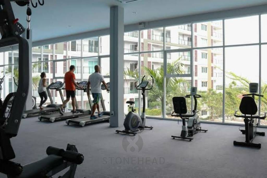 Condo 88: Brand New Condo with Gym and Amazing Pool!