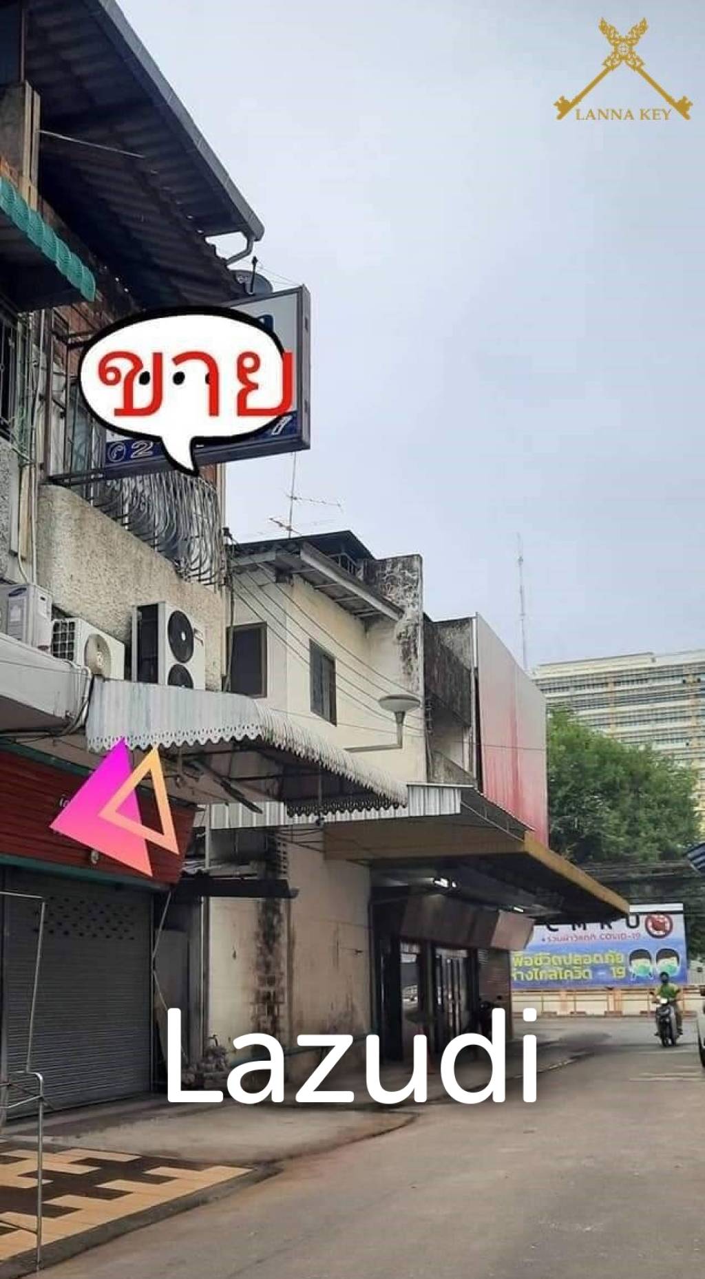 Commercial Building for Sale in front of University