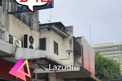 Commercial Building for Sale in front of University