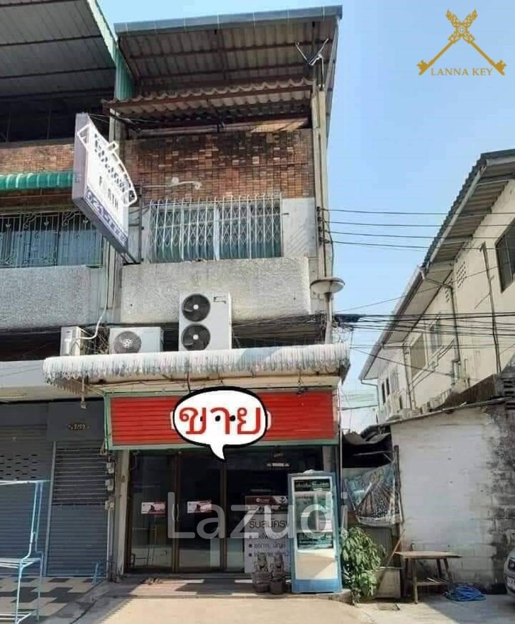 Commercial Building for Sale in front of University