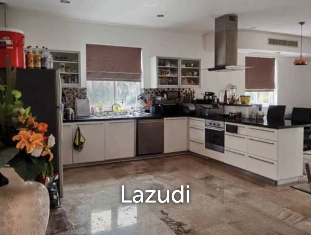 600 Sqm 5 Bed 4 Bath Villa For Sale