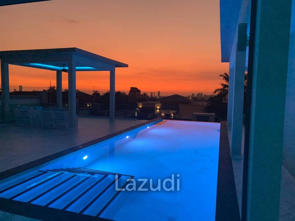 10 bedrooms villa for Sale