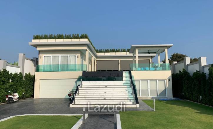 10 bedrooms villa for Sale