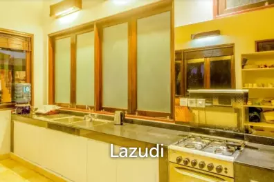 Remarkable Freehold villa with ocean views in Pecatu