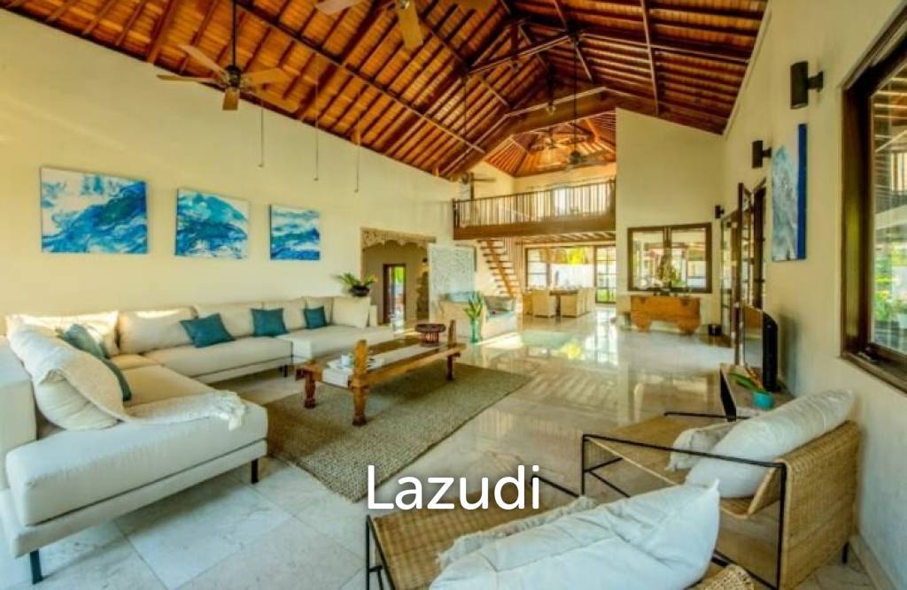 Remarkable Freehold villa with ocean views in Pecatu
