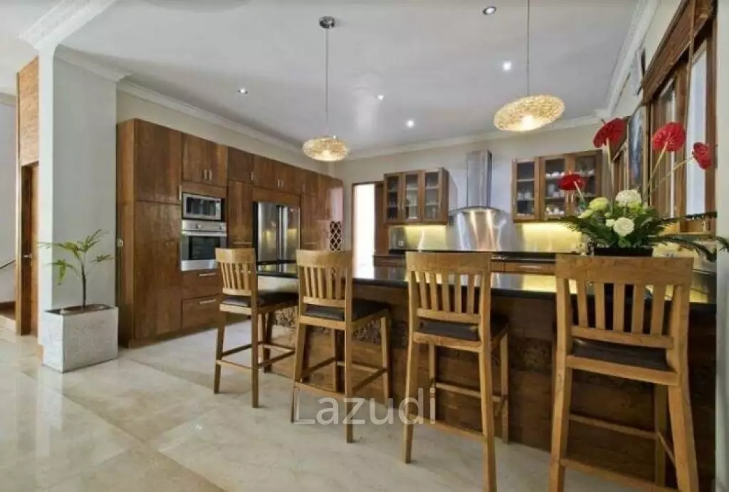 Stunning Freehold in Kerobokan