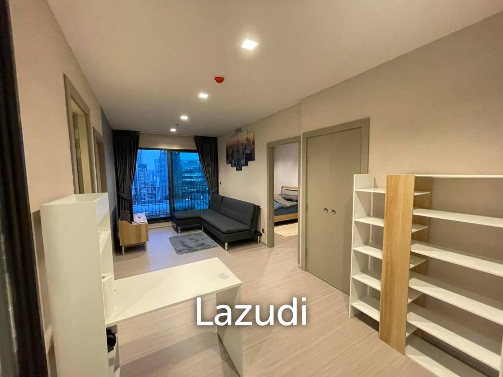 2 Bed 2 Bath 58 SQ.M  LIFE Asoke - Rama 9
