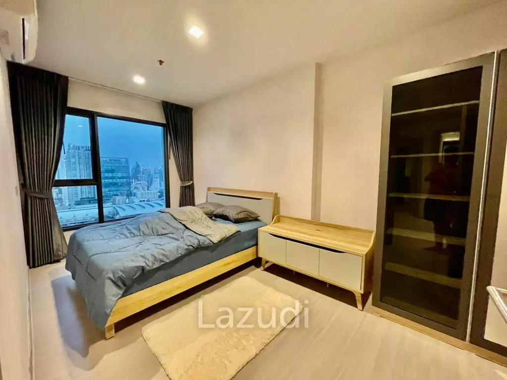 2 Bed 2 Bath 58 SQ.M  LIFE Asoke - Rama 9