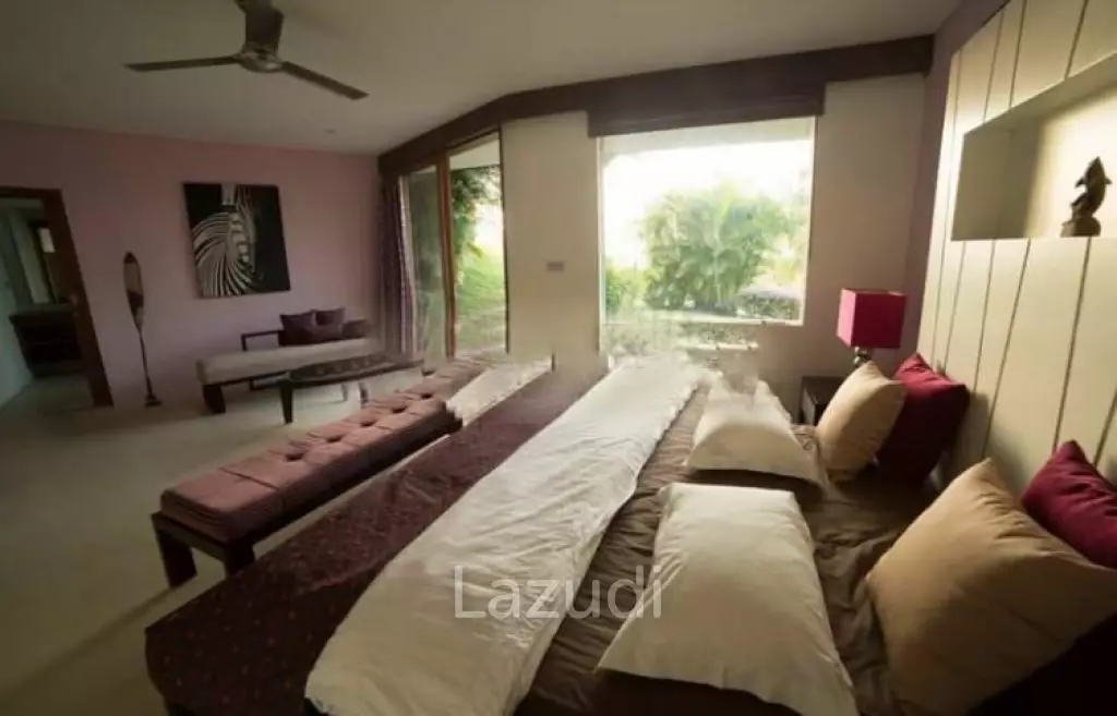 Spectacular Freehold villa in Padang Padang