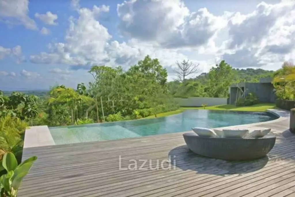 Spectacular Freehold villa in Padang Padang
