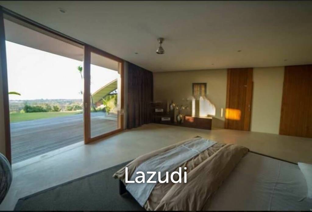 Spectacular Freehold villa in Padang Padang