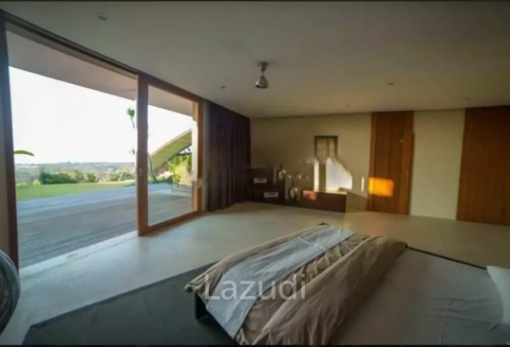 Spectacular Freehold villa in Padang Padang