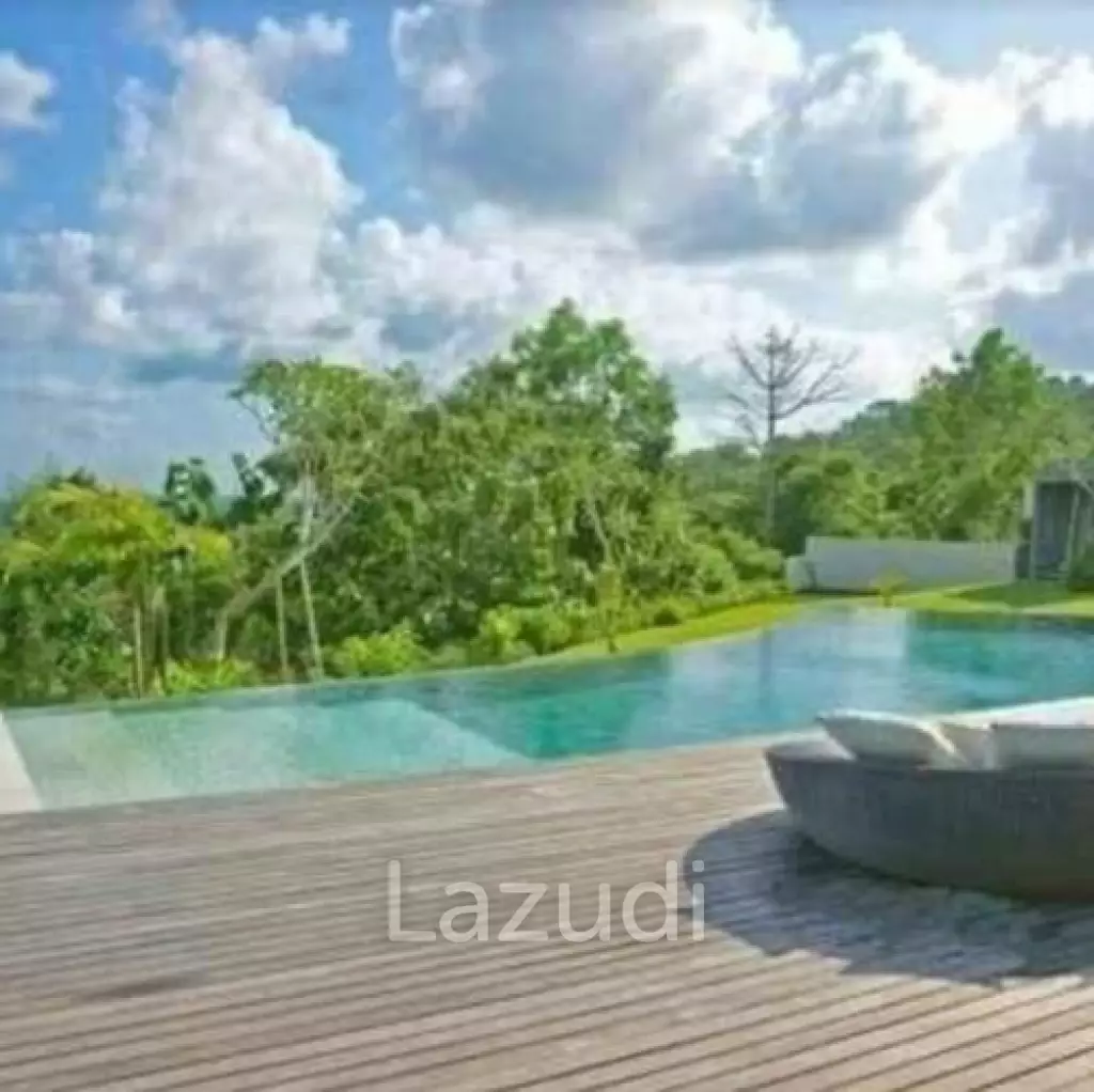 Spectacular Freehold villa in Padang Padang