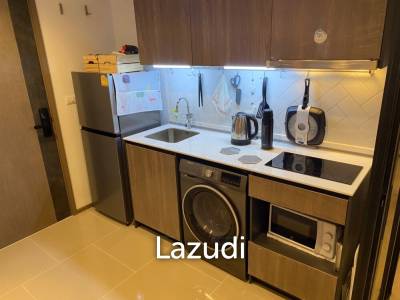 2 Bedroom 2 Bathroom 60 SQ.M THE LINE Phahonyothin Park