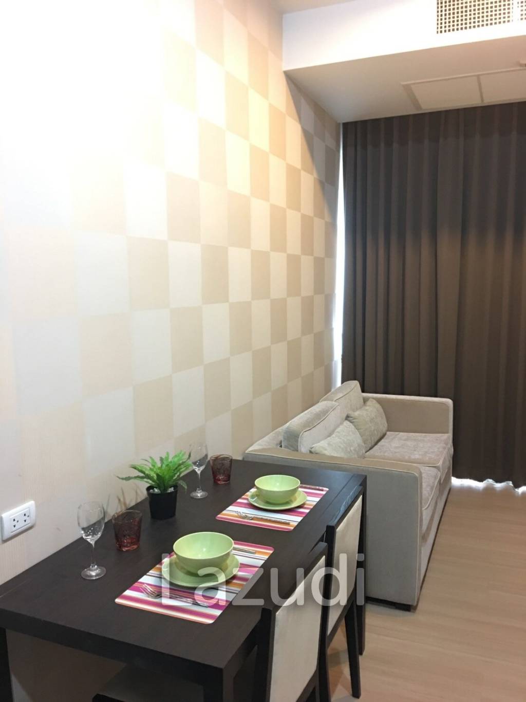 1 Bed 35 SQ.M The Capital Ekamai - Thonglor