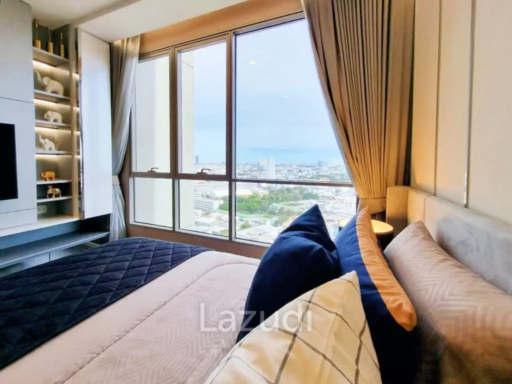 2 Bed 2 bath 64 SQ.M The Room Sathorn - St.Louis