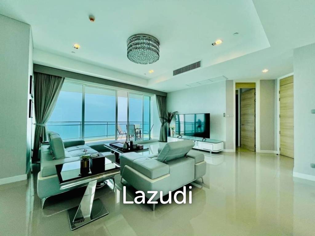 3 Bedrooms Beachfront Condo For rent
