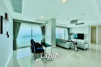 3 Bedrooms Beachfront Condo For rent