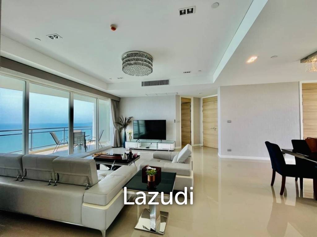 3 Bedrooms Beachfront Condo For rent