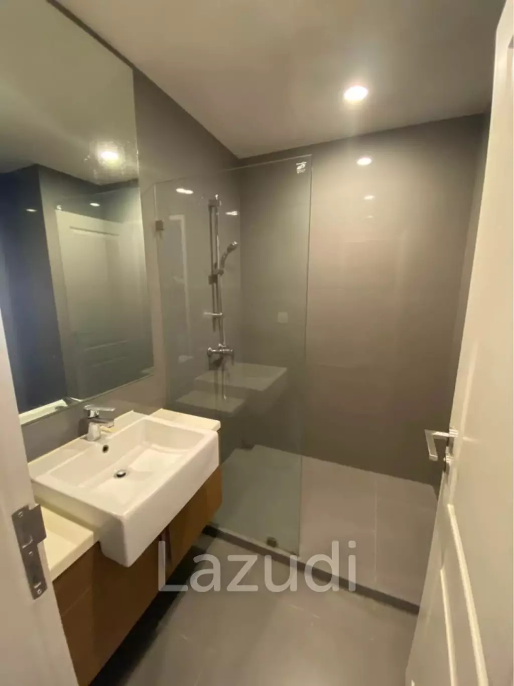 1 Bed 1 Bath 33.72 SQ.M at Noble Revo Silom