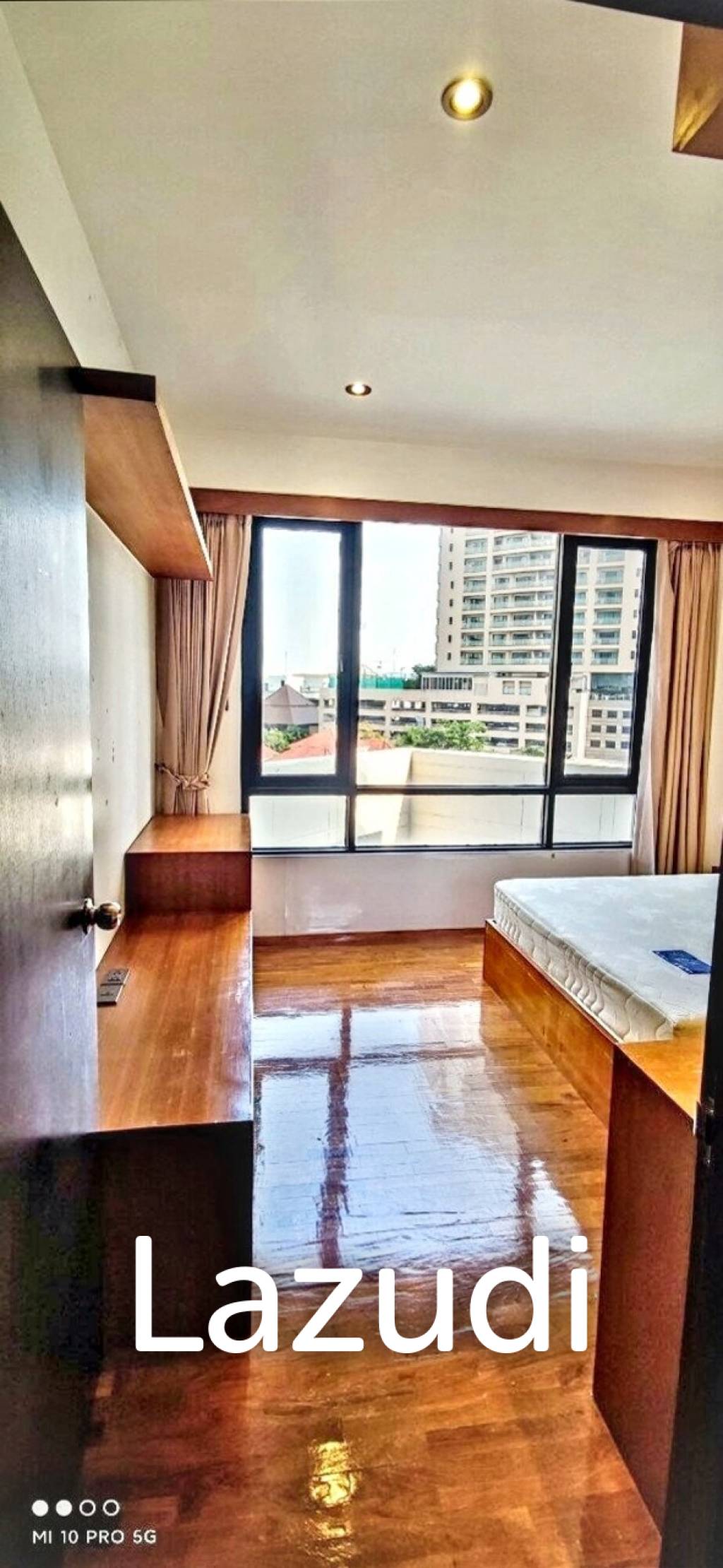 2 Bed 2 Bath 92.10 Sqm Condo For Sale