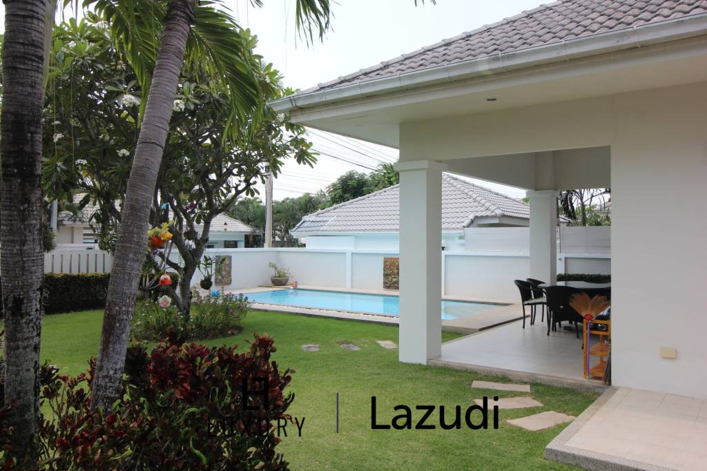 The Gold: Very well kept 3 bedroom pool villa!