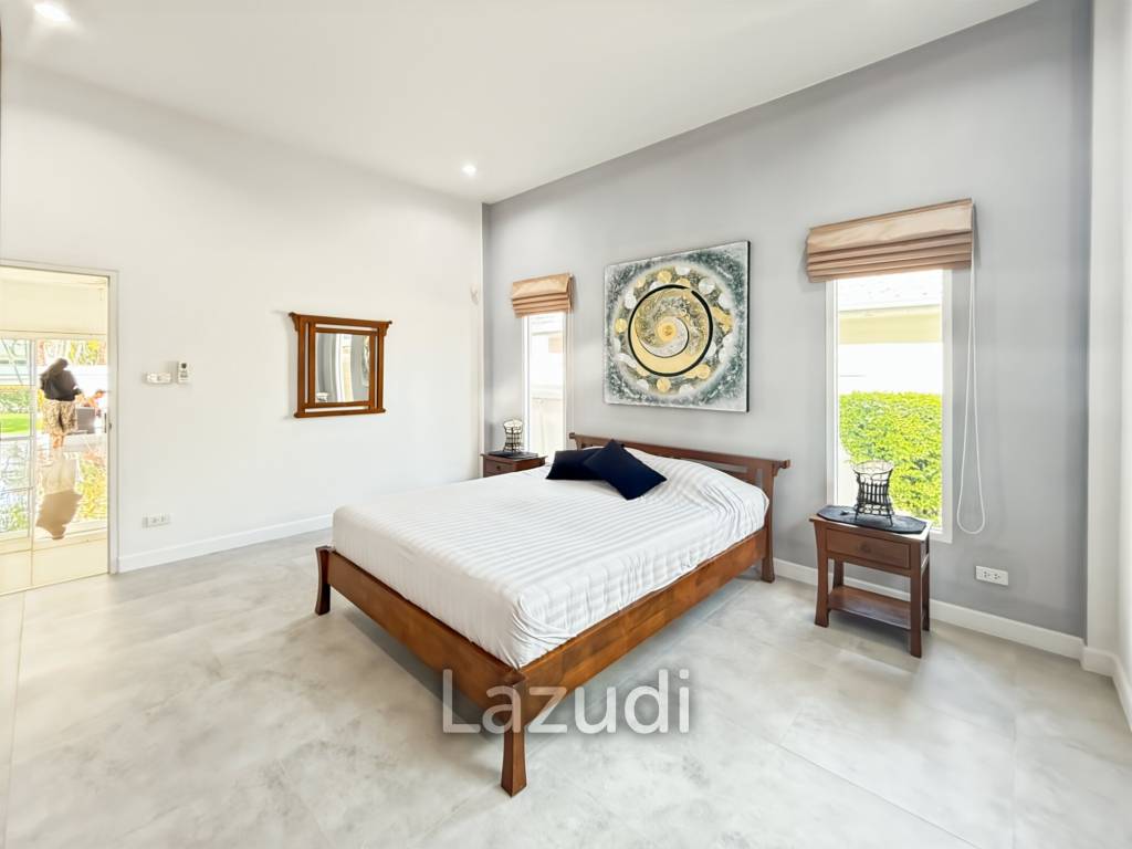 The Gold: Very well kept 3 bedroom pool villa!