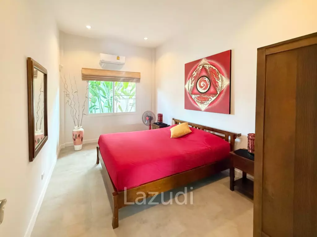 The Gold: Very well kept 3 bedroom pool villa!