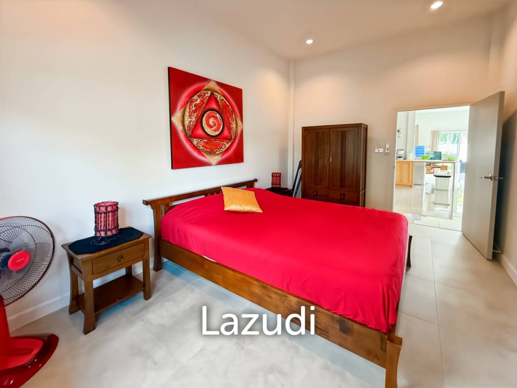 The Gold: Very well kept 3 bedroom pool villa!