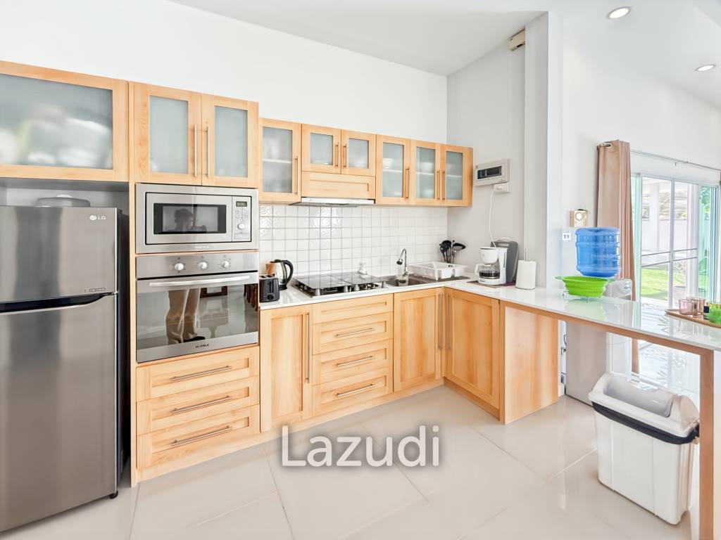 The Gold: Very well kept 3 bedroom pool villa!