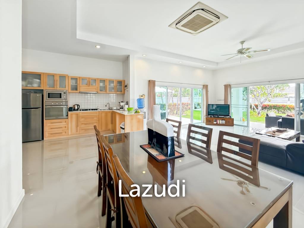 The Gold: Very well kept 3 bedroom pool villa!