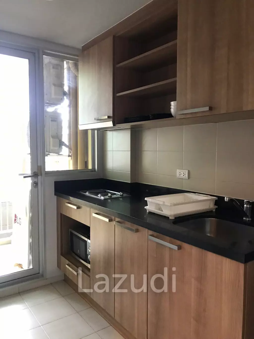 1 Bed 1 Bath 40 Sqm Condo For Sale With Tenant