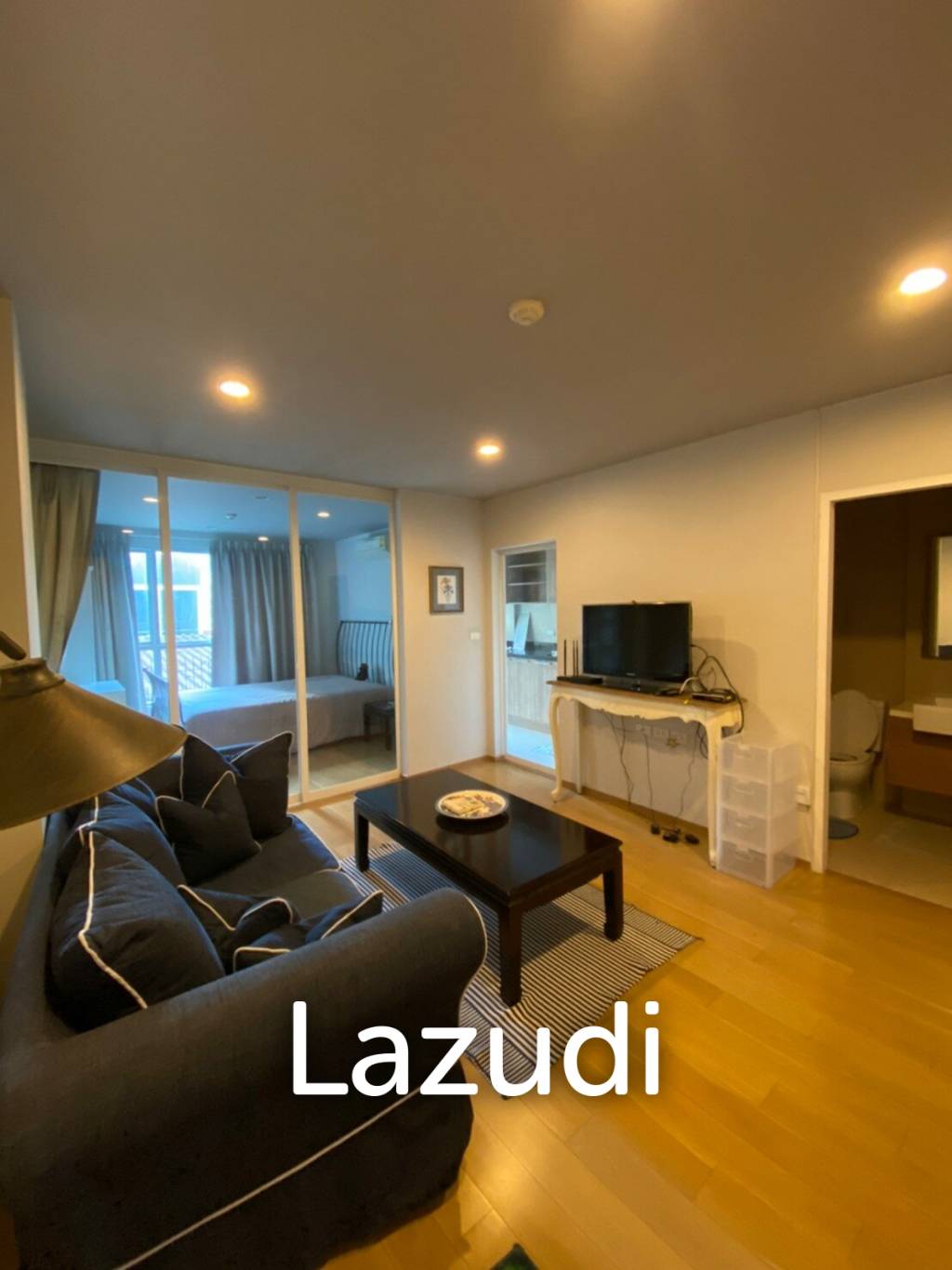 1 Bed 1 Bath 40 Sqm Condo For Sale With Tenant