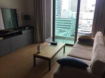 1 bedroom condo for sale and rent at Siamese Surawong