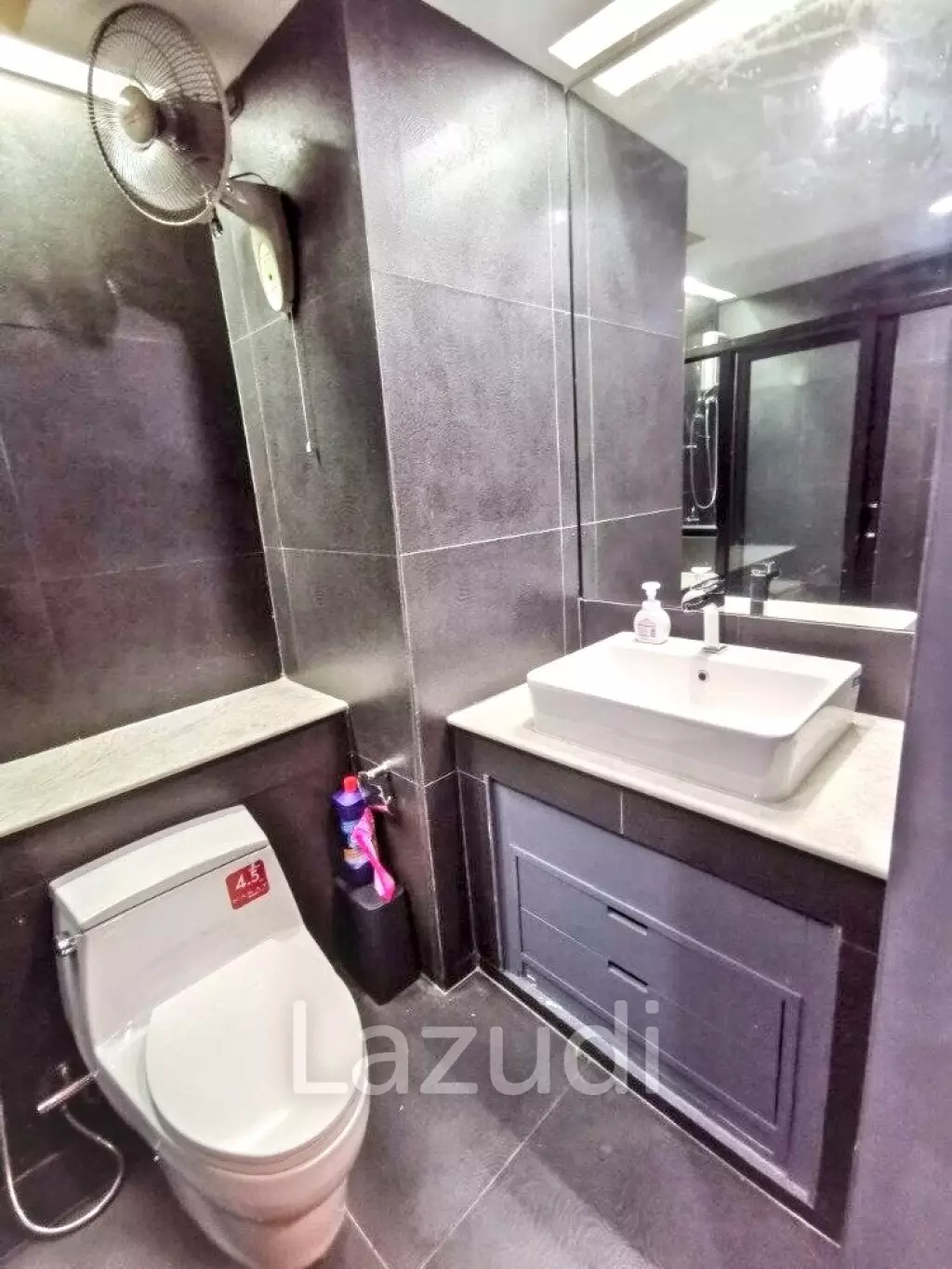 2 Bed 1 Bath 90 Sqm Condo For Sale