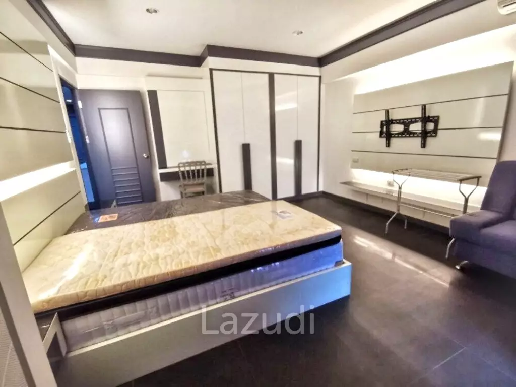2 Bed 1 Bath 90 Sqm Condo For Sale
