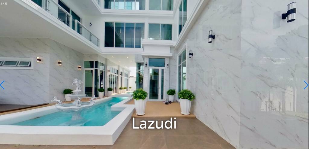 New Grand Pool Villa Pattaya near Walking Street