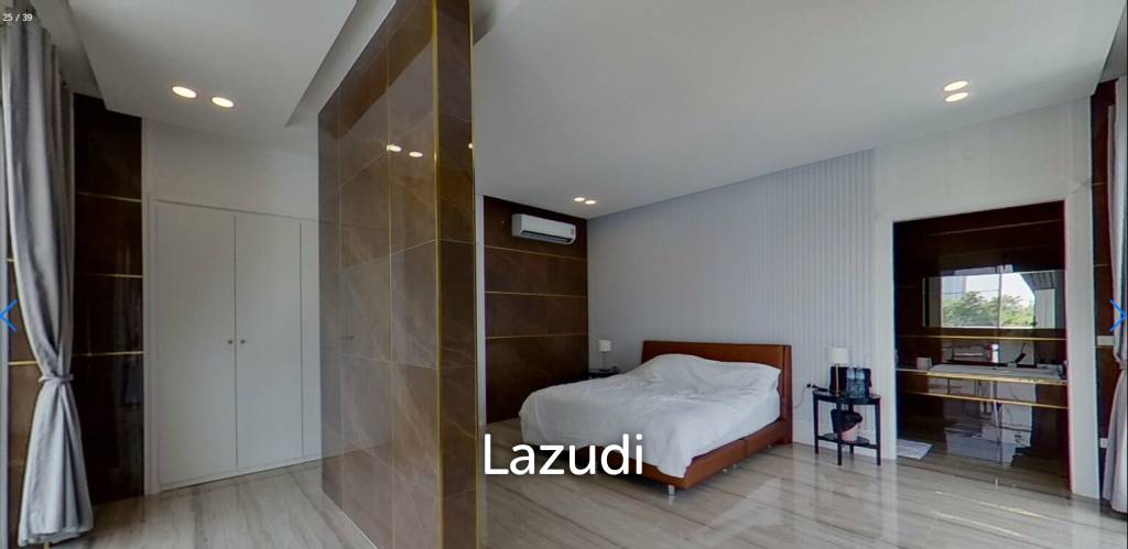 New Grand Pool Villa Pattaya near Walking Street