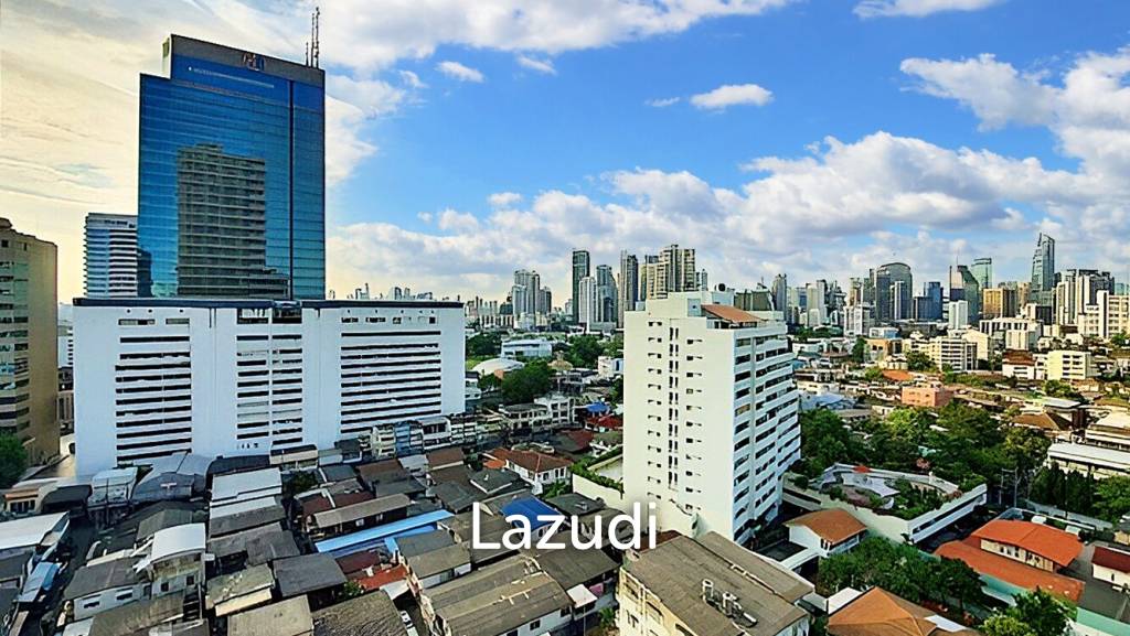 2 Bed 1 Bath 41 SQ.M OKA HAUS Sukhumvit 36
