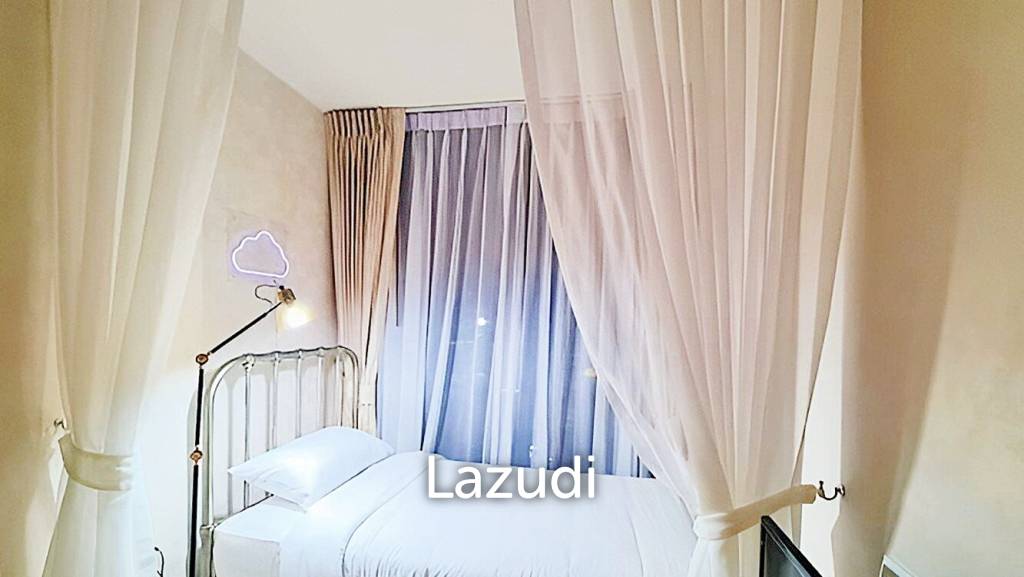 2 Bed 1 Bath 41 SQ.M OKA HAUS Sukhumvit 36
