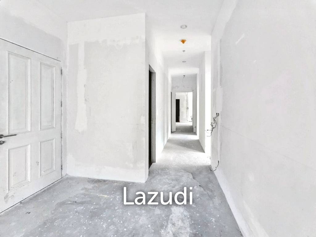 3 Bed 3 Bath 213.88 Sqm Condo For Sale