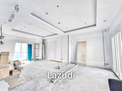 3 Bed 3 Bath 213.88 Sqm Condo For Sale