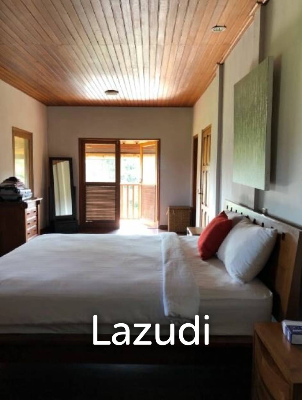 Investasi hak milik villa 3 kamar dengan pemandangan sawah di Berawa BALI