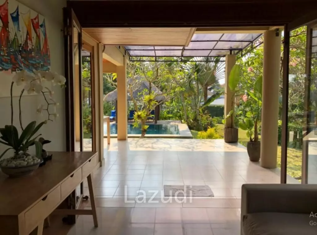 Investasi hak milik villa 3 kamar dengan pemandangan sawah di Berawa BALI