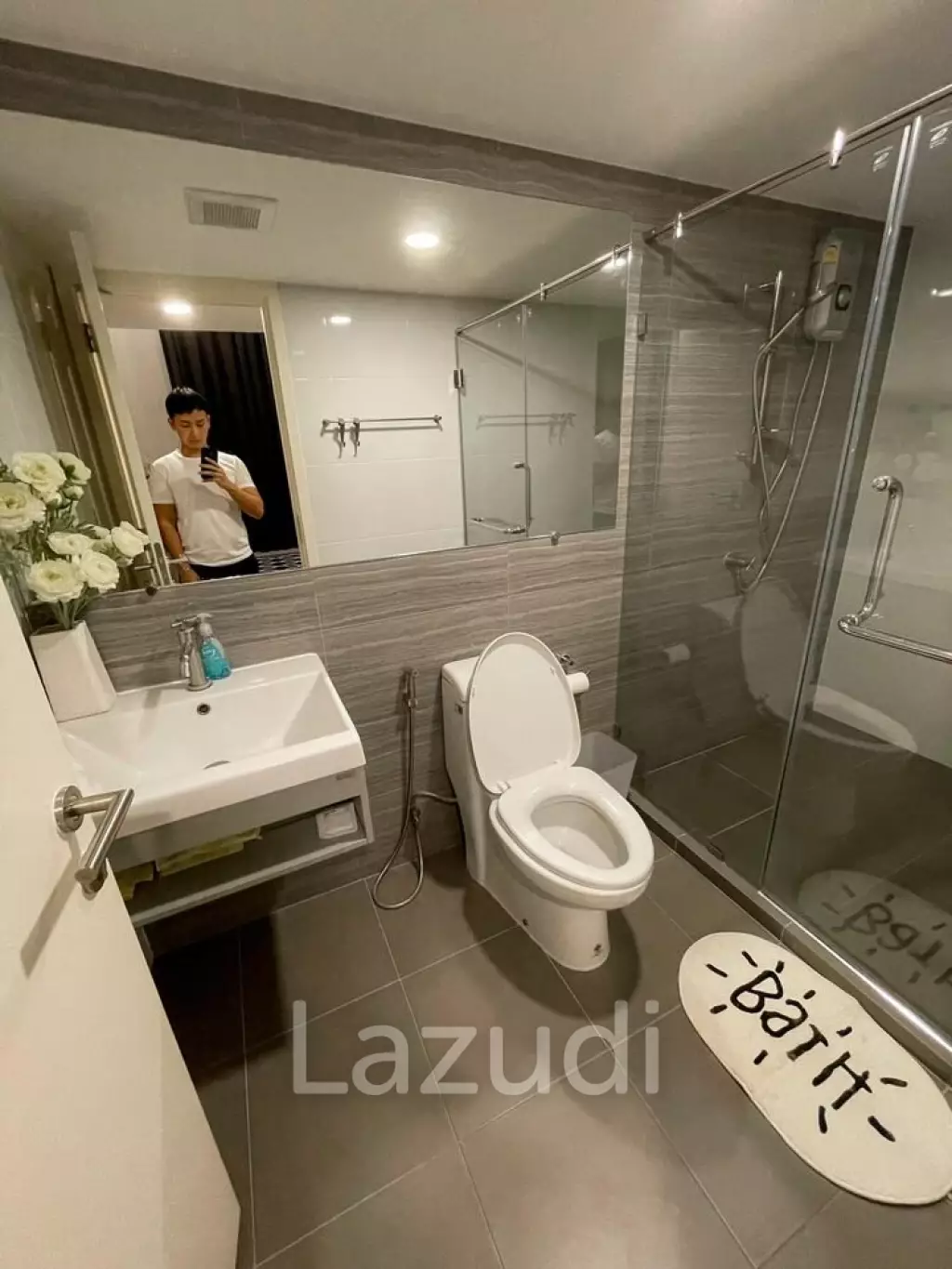 1 Bed 1 Bath 37.10 Sqm Condo For Rent and Sale