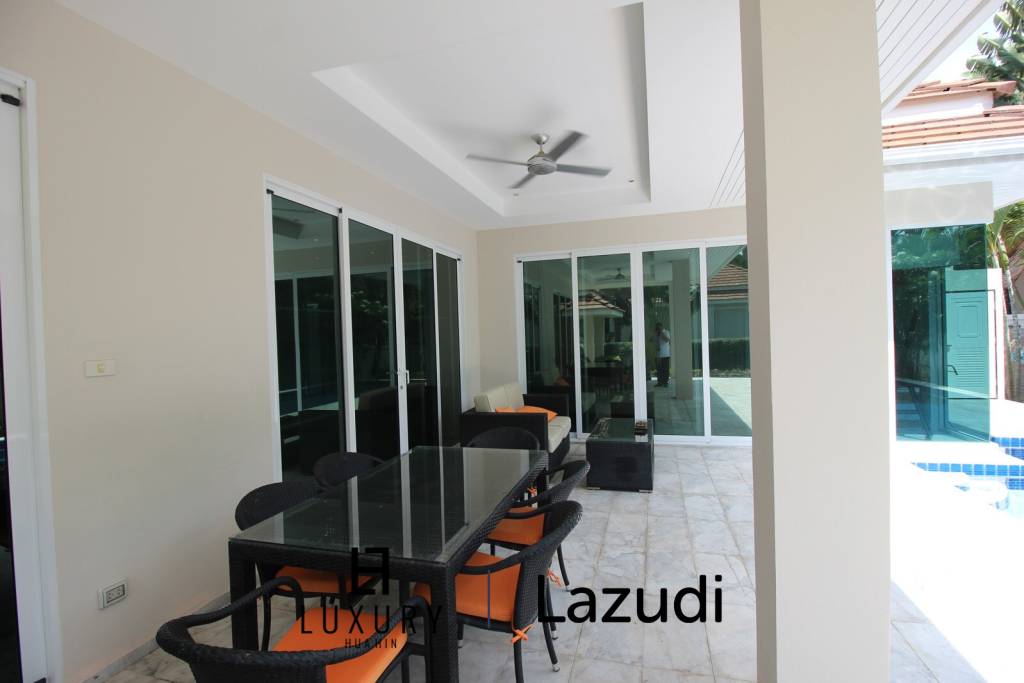 570 ตร.ม 3 เตียง 2 อาบน้ำ วิลล่า For ขาย