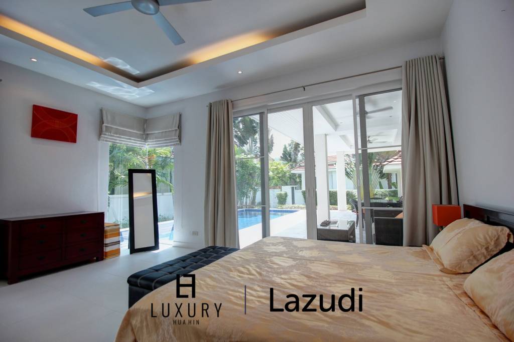 570 ตร.ม 3 เตียง 2 อาบน้ำ วิลล่า For ขาย