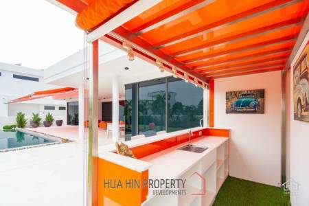 LA LUA : Outstanding 4 Bed Pool Villa on Resort Development close to Banyan Golf Course